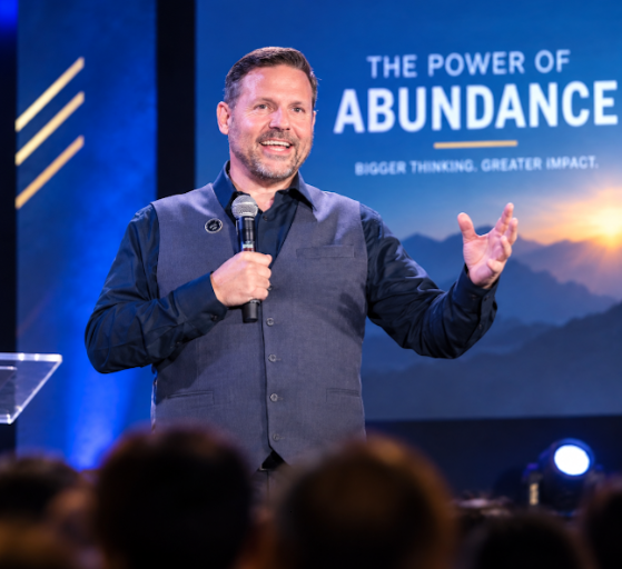 Abundance: Expanding Your Thinking for Greater Growth and Success